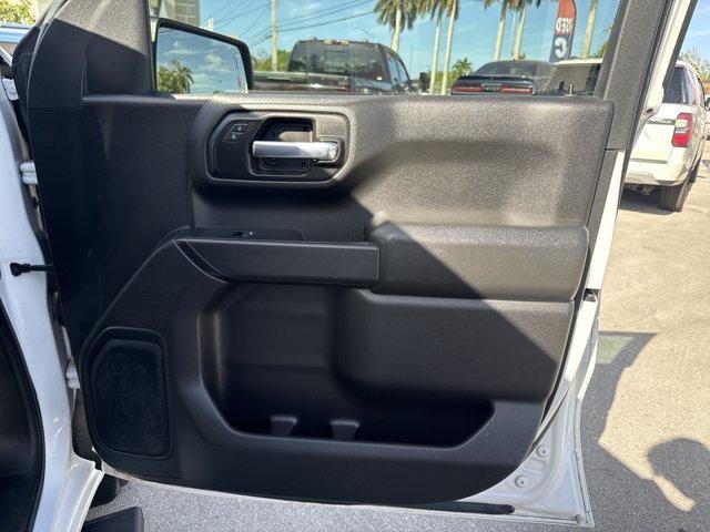 2020 Summit White /Jet Black Chevrolet Silverado 1500 (1GCRYAEF9LZ) with an 8 5.3L engine, Automatic transmission, located at 27610 S Dixie Hwy, Homestead, FL, 33032, (305) 749-2348, 25.510241, -80.438301 - Boasts 20 Highway MPG and 15 City MPG! This Chevrolet Silverado 1500 delivers a Gas V8 5.3L/325 engine powering this Automatic transmission. Z71 OFF-ROAD PACKAGE includes (Z71) Off-Road suspension, (JHD) Hill Descent Control, (NZZ) skid plates and (K47) high-capacity air filter Includes Z71 hard bad- Photo#16