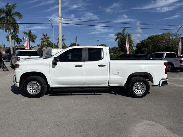 2020 Summit White /Jet Black Chevrolet Silverado 1500 (1GCRYAEF9LZ) with an 8 5.3L engine, Automatic transmission, located at 27610 S Dixie Hwy, Homestead, FL, 33032, (305) 749-2348, 25.510241, -80.438301 - Boasts 20 Highway MPG and 15 City MPG! This Chevrolet Silverado 1500 delivers a Gas V8 5.3L/325 engine powering this Automatic transmission. Z71 OFF-ROAD PACKAGE includes (Z71) Off-Road suspension, (JHD) Hill Descent Control, (NZZ) skid plates and (K47) high-capacity air filter Includes Z71 hard bad- Photo#1
