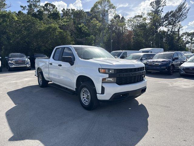 2020 Summit White /Jet Black Chevrolet Silverado 1500 (1GCRYAEF9LZ) with an 8 5.3L engine, Automatic transmission, located at 27610 S Dixie Hwy, Homestead, FL, 33032, (305) 749-2348, 25.510241, -80.438301 - Boasts 20 Highway MPG and 15 City MPG! This Chevrolet Silverado 1500 delivers a Gas V8 5.3L/325 engine powering this Automatic transmission. Z71 OFF-ROAD PACKAGE includes (Z71) Off-Road suspension, (JHD) Hill Descent Control, (NZZ) skid plates and (K47) high-capacity air filter Includes Z71 hard bad- Photo#6