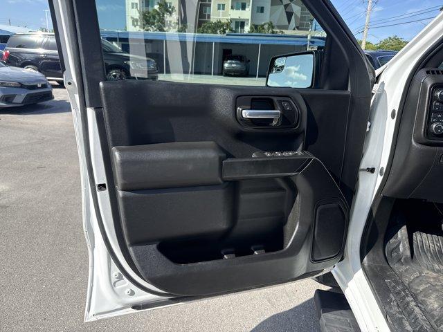 2020 Summit White /Jet Black Chevrolet Silverado 1500 (1GCRYAEF9LZ) with an 8 5.3L engine, Automatic transmission, located at 27610 S Dixie Hwy, Homestead, FL, 33032, (305) 749-2348, 25.510241, -80.438301 - Boasts 20 Highway MPG and 15 City MPG! This Chevrolet Silverado 1500 delivers a Gas V8 5.3L/325 engine powering this Automatic transmission. Z71 OFF-ROAD PACKAGE includes (Z71) Off-Road suspension, (JHD) Hill Descent Control, (NZZ) skid plates and (K47) high-capacity air filter Includes Z71 hard bad- Photo#13