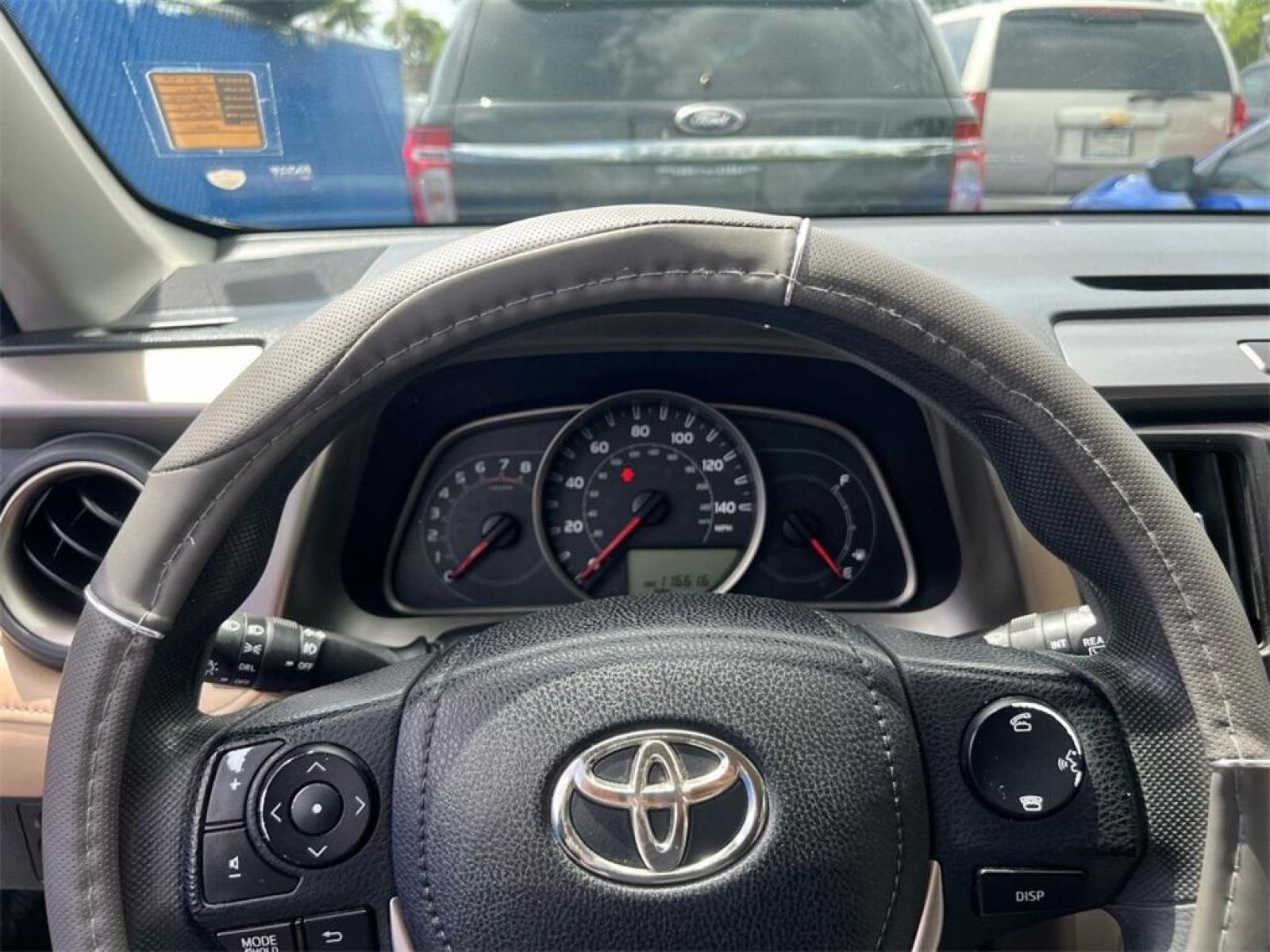2014 Black /Latte Toyota RAV4 XLE (2T3WFREV7EW) with an 2.5L 4-Cylinder DOHC Dual VVT-i engine, Automatic transmission, located at 27610 S Dixie Hwy, Homestead, FL, 33032, (305) 749-2348, 25.510241, -80.438301 - Photo #7