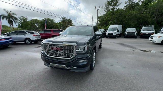 photo of 2018 GMC Sierra 1500 Denali