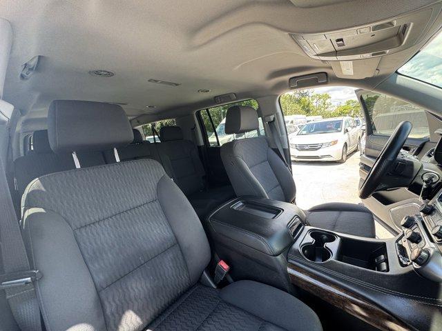 2020 Shadow Gray Metallic /Jet Black Chevrolet Suburban LS (1GNSCGKC9LR) with an 8 5.3L engine, Automatic transmission, located at 27610 S Dixie Hwy, Homestead, FL, 33032, (305) 749-2348, 25.510241, -80.438301 - Only 53,513 Miles! Delivers 22 Highway MPG and 15 City MPG! This Chevrolet Suburban boasts a Gas/Ethanol V8 5.3L/ engine powering this Automatic transmission. WHEELS, 18 X 8.5 (45.7 CM X 21.6 CM) ALUMINUM WITH HIGH-POLISHED FINISH (STD), TRANSMISSION, 6-SPEED AUTOMATIC, ELECTRONICALLY CONTROLLED wit - Photo#14