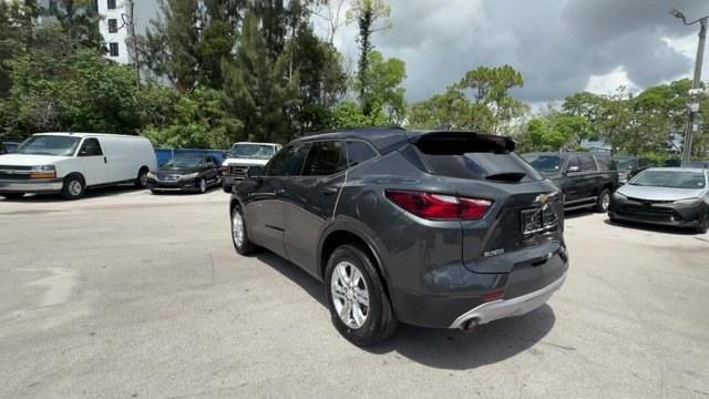 2020 Nightfall Gray Metallic /Jet Black Chevrolet Blazer LT (3GNKBBRA2LS) with an 4 2.5L engine, Automatic transmission, located at 27610 S Dixie Hwy, Homestead, FL, 33032, (305) 749-2348, 25.510241, -80.438301 - Boasts 27 Highway MPG and 21 City MPG! This Chevrolet Blazer delivers a Gas I4 2.5L/ engine powering this Automatic transmission. WHEELS, 18 (45.7 CM) BRIGHT SILVER ALUMINUM (STD), UNIVERSAL HOME REMOTE includes garage door opener, programmable, TRANSMISSION, 9-SPEED AUTOMATIC, ELECTRONICALLY-CONTRO- Photo#2