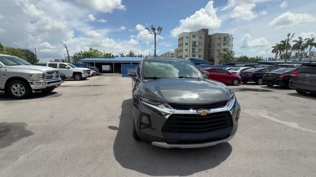 2020 Nightfall Gray Metallic /Jet Black Chevrolet Blazer LT (3GNKBBRA2LS) with an 4 2.5L engine, Automatic transmission, located at 27610 S Dixie Hwy, Homestead, FL, 33032, (305) 749-2348, 25.510241, -80.438301 - Boasts 27 Highway MPG and 21 City MPG! This Chevrolet Blazer delivers a Gas I4 2.5L/ engine powering this Automatic transmission. WHEELS, 18 (45.7 CM) BRIGHT SILVER ALUMINUM (STD), UNIVERSAL HOME REMOTE includes garage door opener, programmable, TRANSMISSION, 9-SPEED AUTOMATIC, ELECTRONICALLY-CONTRO- Photo#7