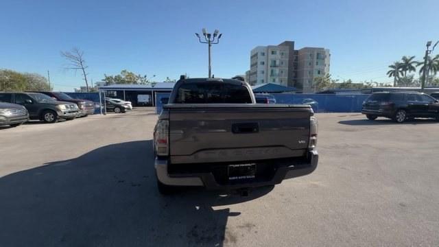 2016 Gray Toyota Tacoma SR5 (5TFAZ5CN4GX) with an 6 3.5 L engine, Automatic transmission, located at 27610 S Dixie Hwy, Homestead, FL, 33032, (305) 749-2348, 25.510241, -80.438301 - KBB.com Best Buy Awards Finalist. Boasts 24 Highway MPG and 19 City MPG! This Toyota Tacoma boasts a Regular Unleaded V-6 3.5 L/211 engine powering this Automatic transmission. Wireless Phone Connectivity, Variable Intermittent Wipers, Trip Computer.*This Toyota Tacoma Comes Equipped with These Opti - Photo#3