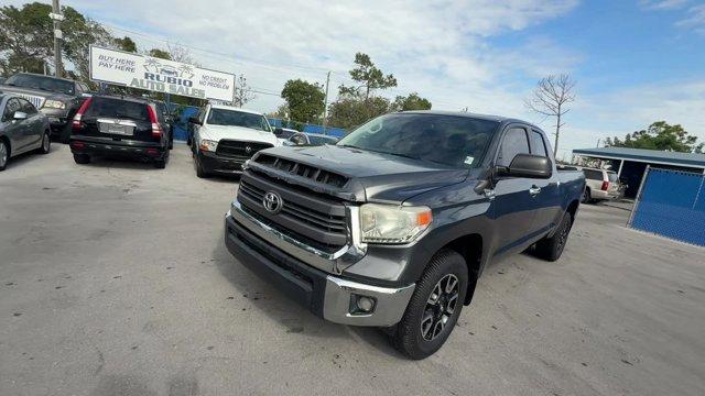 photo of 2014 Toyota Tundra