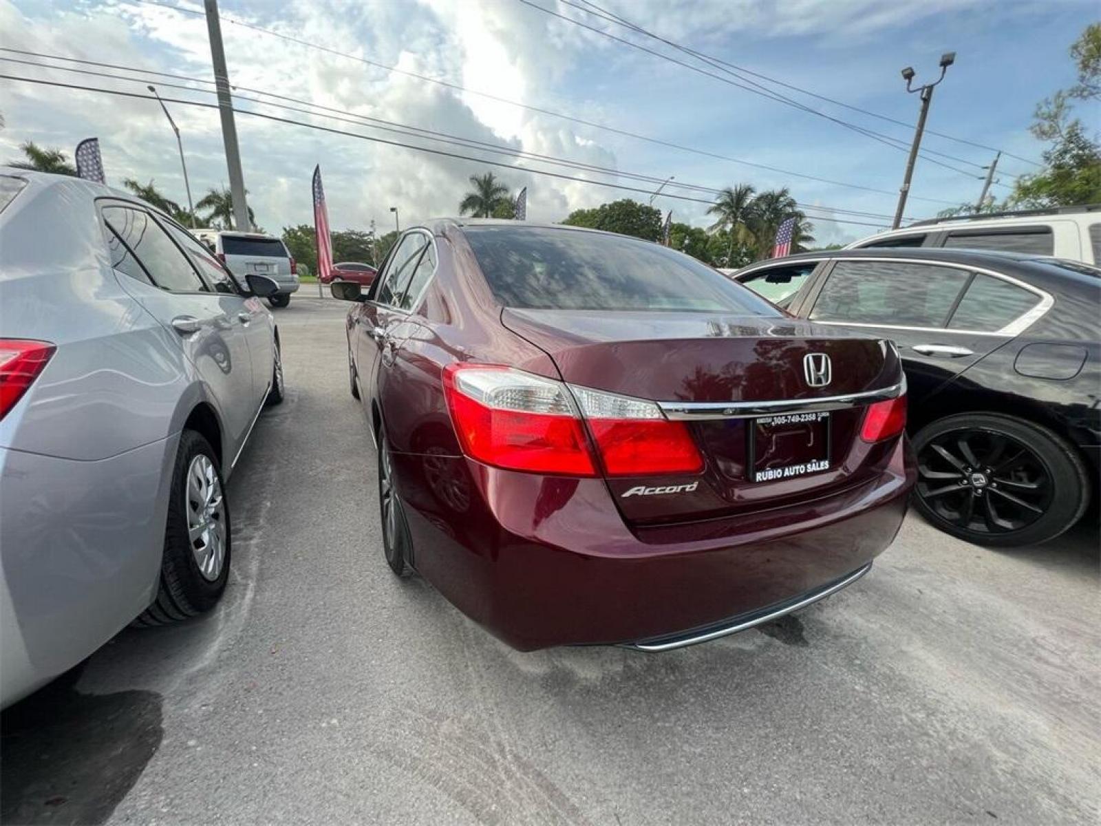 2013 Basque Red Pearl II /Ivory Honda Accord LX (1HGCR2F31DA) with an 2.4L I4 DOHC i-VTEC 16V engine, CVT transmission, located at 27610 S Dixie Hwy, Homestead, FL, 33032, (305) 749-2348, 25.510241, -80.438301 - Photo #5