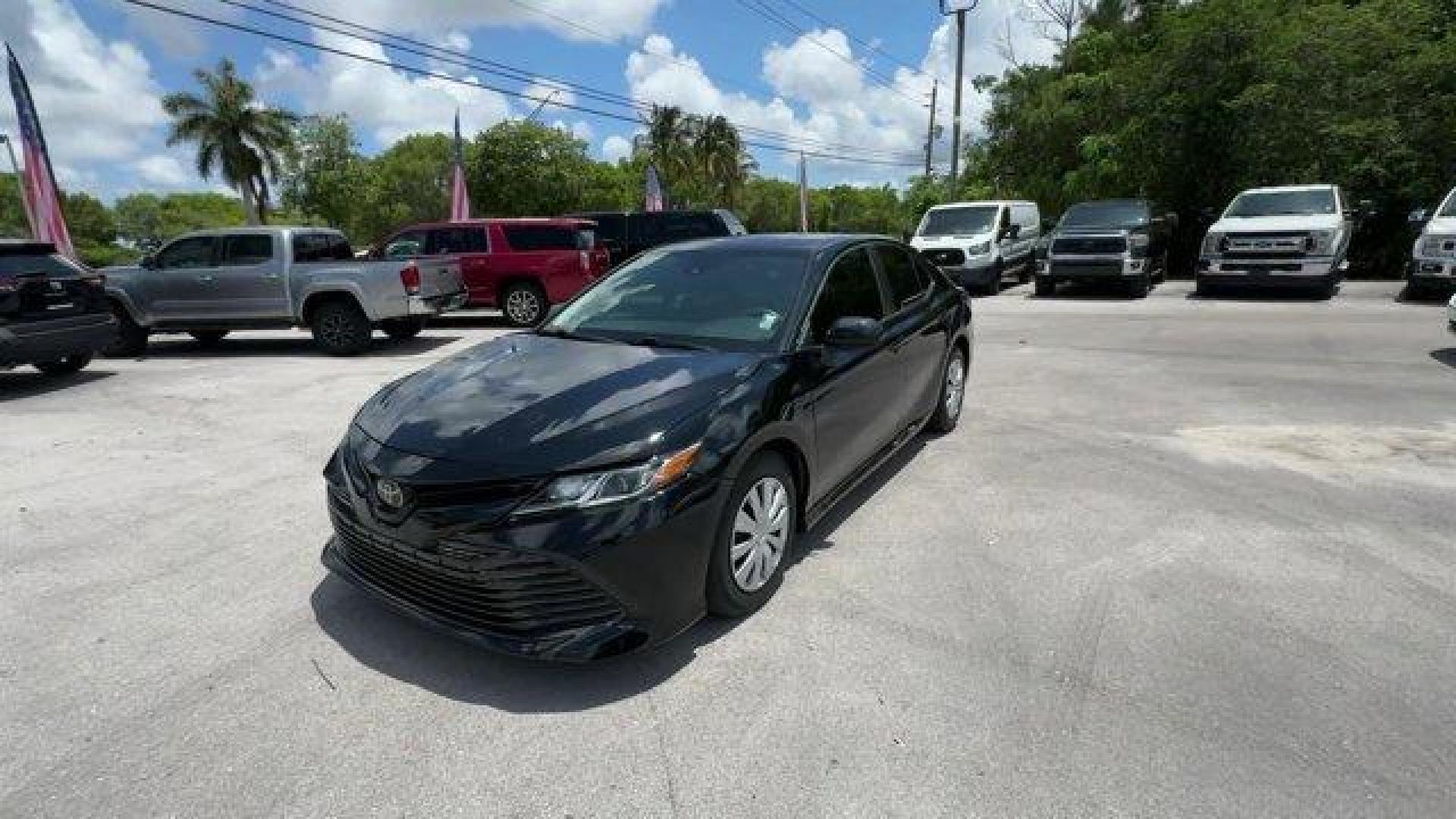 2018 Black Toyota Camry L (4T1B11HK7JU) with an 4 2.5 L engine, Automatic transmission, located at 27610 S Dixie Hwy, Homestead, FL, 33032, (305) 749-2348, 25.510241, -80.438301 - KBB.com 10 Most Awarded Cars. This Toyota Camry boasts a Regular Unleaded I-4 2.5 L/152 engine powering this Automatic transmission. Window Grid Antenna, Variable Intermittent Wipers, Valet Function.* This Toyota Camry Features the Following Options *Trunk Rear Cargo Access, Trip Computer, Toyota Sa - Photo#8