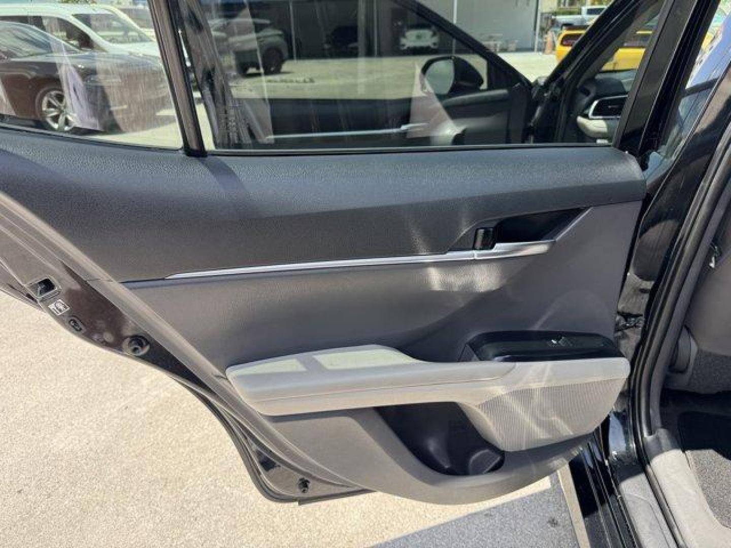 2018 Black Toyota Camry L (4T1B11HK7JU) with an 4 2.5 L engine, Automatic transmission, located at 27610 S Dixie Hwy, Homestead, FL, 33032, (305) 749-2348, 25.510241, -80.438301 - KBB.com 10 Most Awarded Cars. This Toyota Camry boasts a Regular Unleaded I-4 2.5 L/152 engine powering this Automatic transmission. Window Grid Antenna, Variable Intermittent Wipers, Valet Function.* This Toyota Camry Features the Following Options *Trunk Rear Cargo Access, Trip Computer, Toyota Sa - Photo#17