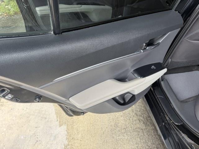 2018 Black Toyota Camry L (4T1B11HK7JU) with an 4 2.5 L engine, Automatic transmission, located at 27610 S Dixie Hwy, Homestead, FL, 33032, (305) 749-2348, 25.510241, -80.438301 - KBB.com 10 Most Awarded Cars. This Toyota Camry boasts a Regular Unleaded I-4 2.5 L/152 engine powering this Automatic transmission. Window Grid Antenna, Variable Intermittent Wipers, Valet Function.* This Toyota Camry Features the Following Options *Trunk Rear Cargo Access, Trip Computer, Toyota Sa- Photo#13