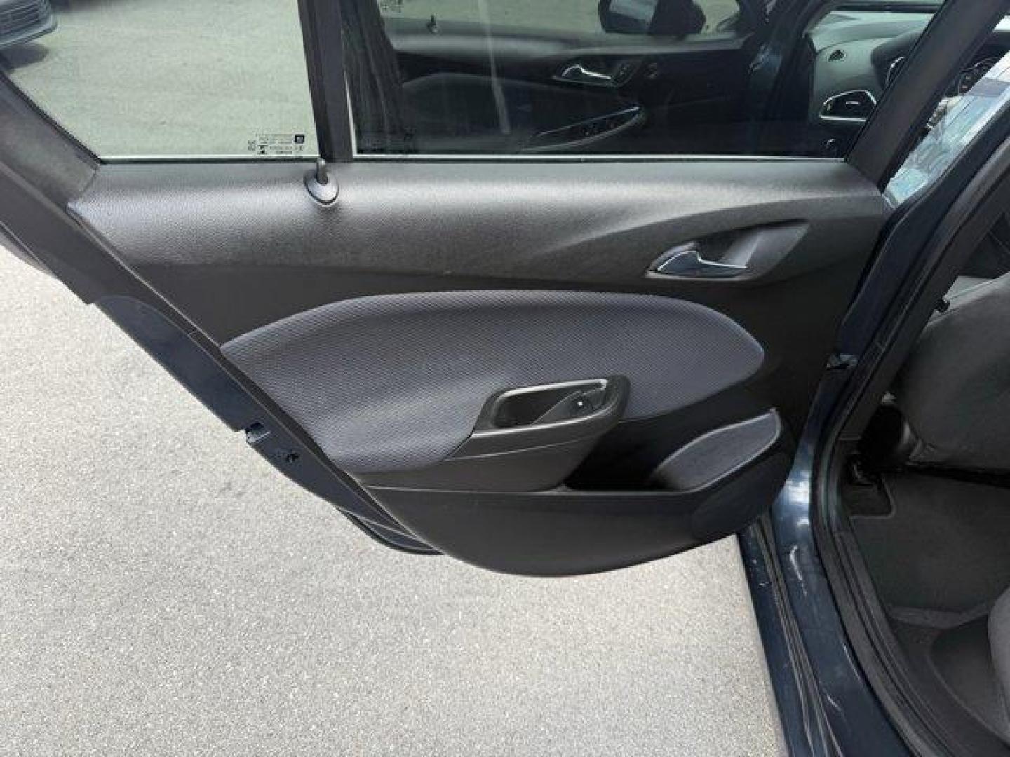 2018 Graphite Metallic /Jet Black Chevrolet Cruze LT (3G1BE6SM0JS) with an 4 1.4L engine, Automatic transmission, located at 27610 S Dixie Hwy, Homestead, FL, 33032, (305) 749-2348, 25.510241, -80.438301 - KBB.com 10 Most Awarded Brands. Scores 38 Highway MPG and 29 City MPG! This Chevrolet Cruze boasts a Turbocharged Gas I4 1.4L/ engine powering this Automatic transmission. WHEELS, 16 (40.6 CM) ALUMINUM (STD), VISORS, DRIVER AND FRONT PASSENGER ILLUMINATED VANITY MIRRORS, TRANSMISSION, 6-SPEED AUTOMA - Photo#13