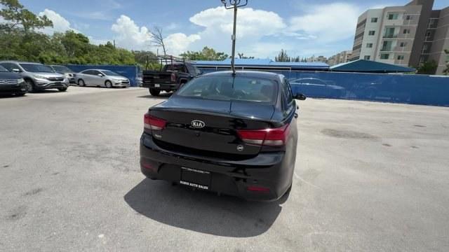 2020 Aurora Black /Black Kia Rio LX (3KPA24AD5LE) with an 4 1.6 L engine, Variable transmission, located at 27610 S Dixie Hwy, Homestead, FL, 33032, (305) 749-2348, 25.510241, -80.438301 - Boasts 41 Highway MPG and 33 City MPG! This Kia Rio delivers a Regular Unleaded I-4 1.6 L/98 engine powering this Variable transmission. CARPET FLOOR MAT, BLACK, WOVEN CLOTH SEAT TRIM, AURORA BLACK.*This Kia Rio Comes Equipped with These Options *Woven Cloth Seat Trim, Wheels: 15 x 5.5J Steel w/Full- Photo#4
