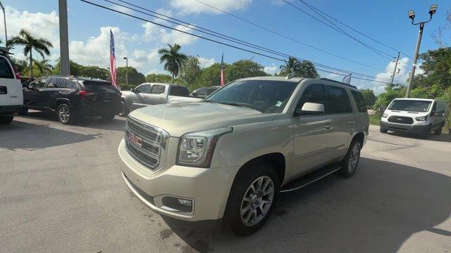 photo of 2016 GMC Yukon SLT