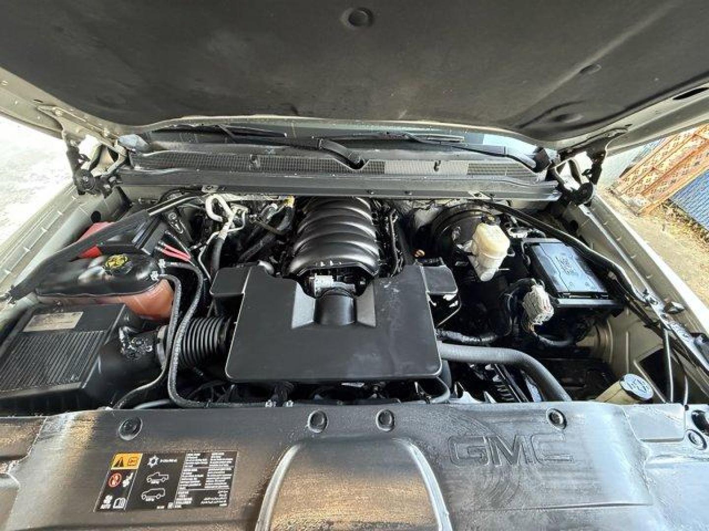 2016 Sparkling Silver Metallic /Cocoa/Dune GMC Yukon (1GKS1BKC2GR) with an 8 5.3L engine, Automatic transmission, located at 27610 S Dixie Hwy, Homestead, FL, 33032, (305) 749-2348, 25.510241, -80.438301 - KBB.com Brand Image Awards. Scores 23 Highway MPG and 16 City MPG! This GMC Yukon boasts a Gas V8 5.3L/323 engine powering this Automatic transmission. WHEELS, 22 X 9 (50.8 CM X 22.9) 6-SPOKE CHROME, TRANSMISSION, 6-SPEED AUTOMATIC, ELECTRONICALLY CONTROLLED with overdrive, tow/haul mode and tap up/ - Photo#16