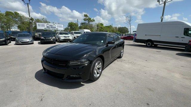 2016 Dodge Charger SXT