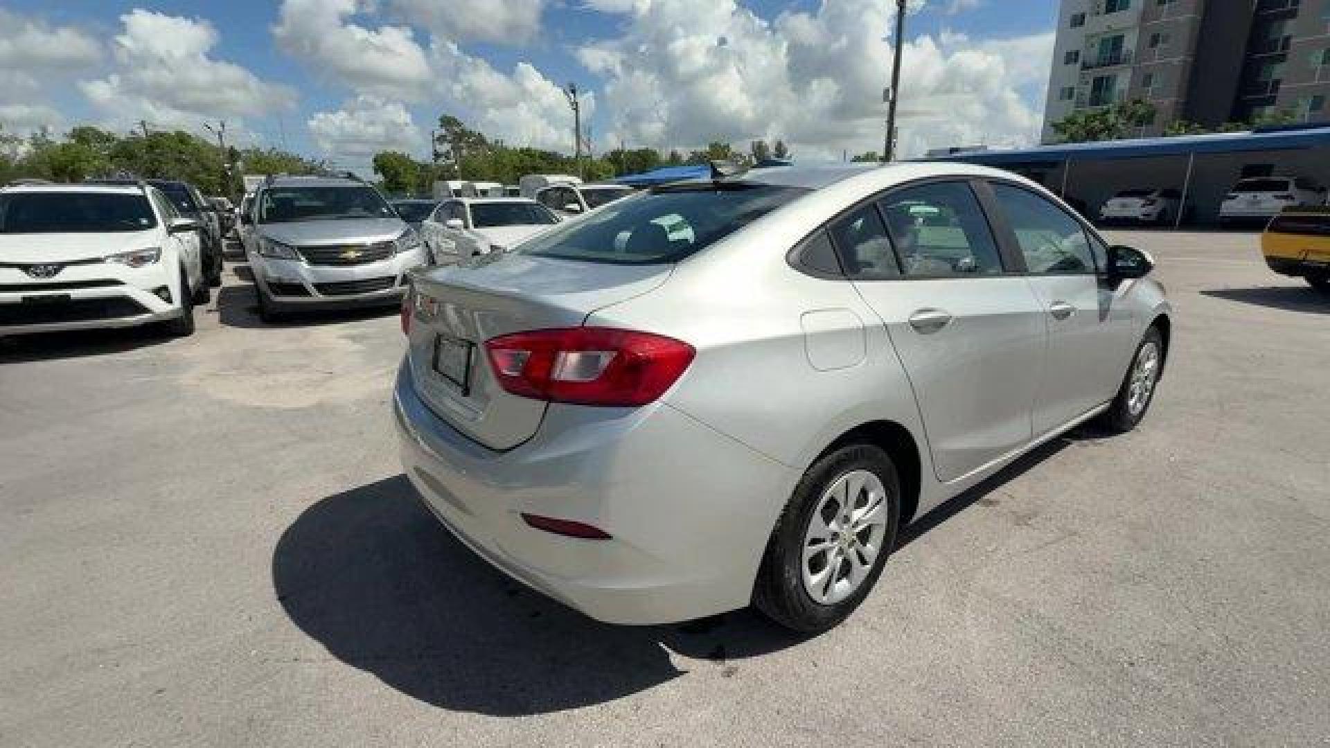 2017 Silver Ice Metallic /Dark Atmosphere/Medium Atmosphere Chevrolet Cruze (3G1BC5SM6HS) with an 4 1.4L engine, Automatic transmission, located at 27610 S Dixie Hwy, Homestead, FL, 33032, (305) 749-2348, 25.510241, -80.438301 - KBB.com 10 Most Awarded Brands. Only 23,357 Miles! Scores 40 Highway MPG and 30 City MPG! This Chevrolet Cruze boasts a Turbocharged Gas I4 1.4L/ engine powering this Automatic transmission. TRANSMISSION, 6-SPEED AUTOMATIC (STD), SILVER ICE METALLIC, SEATS, FRONT BUCKET WITH RECLINING SEATBACKS AND - Photo#4