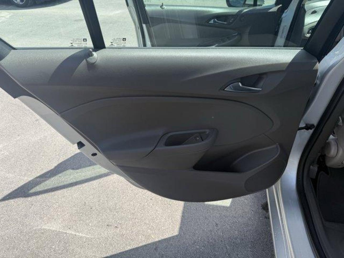 2017 Silver Ice Metallic /Dark Atmosphere/Medium Atmosphere Chevrolet Cruze (3G1BC5SM6HS) with an 4 1.4L engine, Automatic transmission, located at 27610 S Dixie Hwy, Homestead, FL, 33032, (305) 749-2348, 25.510241, -80.438301 - KBB.com 10 Most Awarded Brands. Only 23,357 Miles! Scores 40 Highway MPG and 30 City MPG! This Chevrolet Cruze boasts a Turbocharged Gas I4 1.4L/ engine powering this Automatic transmission. TRANSMISSION, 6-SPEED AUTOMATIC (STD), SILVER ICE METALLIC, SEATS, FRONT BUCKET WITH RECLINING SEATBACKS AND - Photo#12