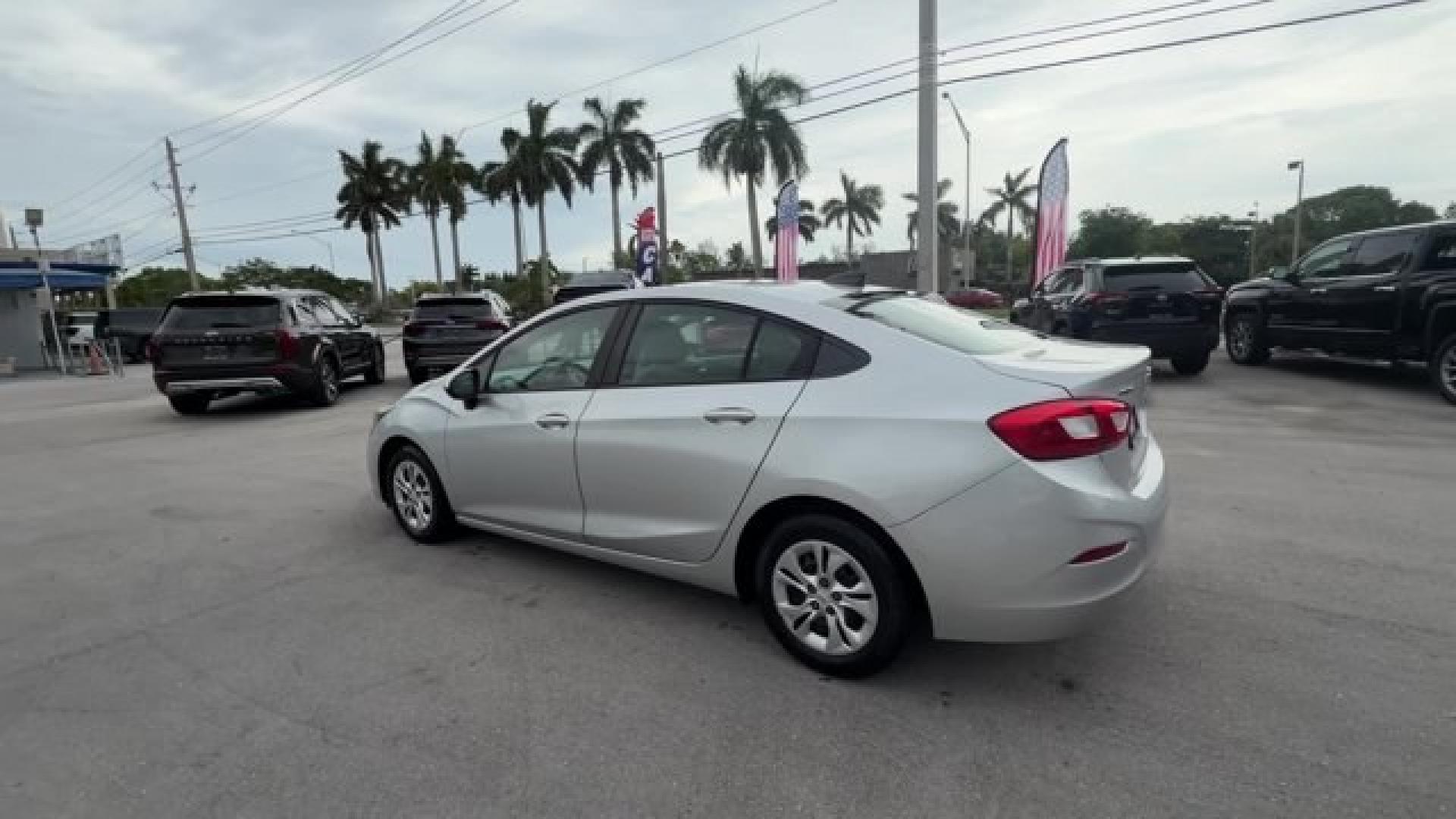 2017 Silver Ice Metallic /Dark Atmosphere/Medium Atmosphere Chevrolet Cruze (3G1BC5SM6HS) with an 4 1.4L engine, Automatic transmission, located at 27610 S Dixie Hwy, Homestead, FL, 33032, (305) 749-2348, 25.510241, -80.438301 - KBB.com 10 Most Awarded Brands. Only 23,357 Miles! Scores 40 Highway MPG and 30 City MPG! This Chevrolet Cruze boasts a Turbocharged Gas I4 1.4L/ engine powering this Automatic transmission. TRANSMISSION, 6-SPEED AUTOMATIC (STD), SILVER ICE METALLIC, SEATS, FRONT BUCKET WITH RECLINING SEATBACKS AND- Photo#2