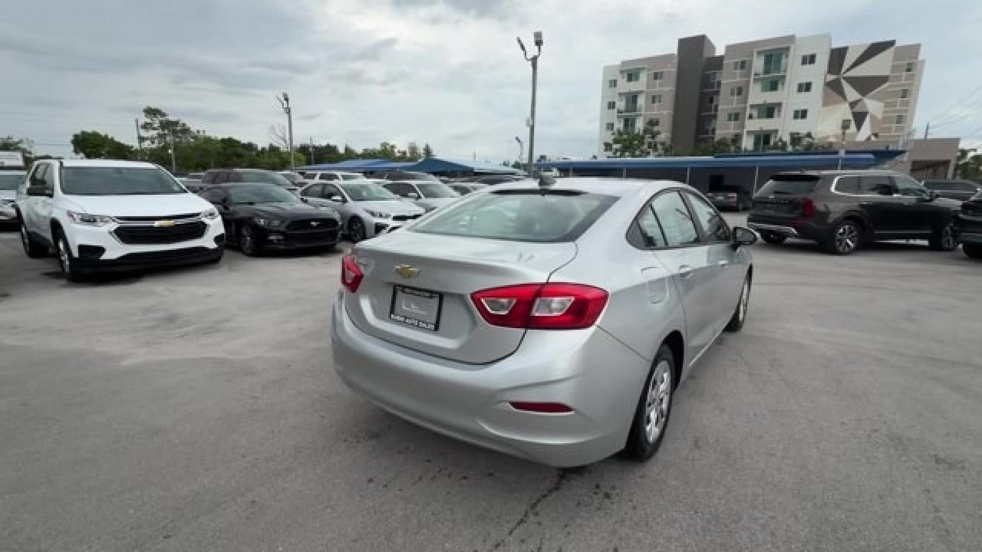 2017 Silver Ice Metallic /Dark Atmosphere/Medium Atmosphere Chevrolet Cruze (3G1BC5SM6HS) with an 4 1.4L engine, Automatic transmission, located at 27610 S Dixie Hwy, Homestead, FL, 33032, (305) 749-2348, 25.510241, -80.438301 - KBB.com 10 Most Awarded Brands. Only 23,357 Miles! Scores 40 Highway MPG and 30 City MPG! This Chevrolet Cruze boasts a Turbocharged Gas I4 1.4L/ engine powering this Automatic transmission. TRANSMISSION, 6-SPEED AUTOMATIC (STD), SILVER ICE METALLIC, SEATS, FRONT BUCKET WITH RECLINING SEATBACKS AND- Photo#4