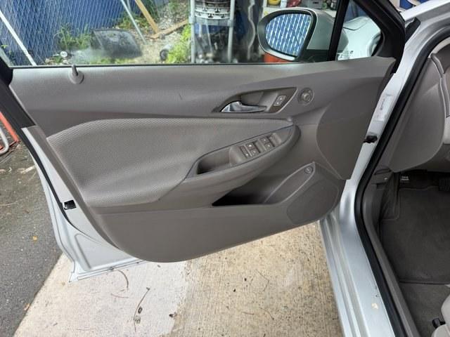 2017 Silver Ice Metallic /Dark Atmosphere/Medium Atmosphere Chevrolet Cruze (3G1BC5SM6HS) with an 4 1.4L engine, Automatic transmission, located at 27610 S Dixie Hwy, Homestead, FL, 33032, (305) 749-2348, 25.510241, -80.438301 - KBB.com 10 Most Awarded Brands. Only 23,357 Miles! Scores 40 Highway MPG and 30 City MPG! This Chevrolet Cruze boasts a Turbocharged Gas I4 1.4L/ engine powering this Automatic transmission. TRANSMISSION, 6-SPEED AUTOMATIC (STD), SILVER ICE METALLIC, SEATS, FRONT BUCKET WITH RECLINING SEATBACKS AND - Photo#12