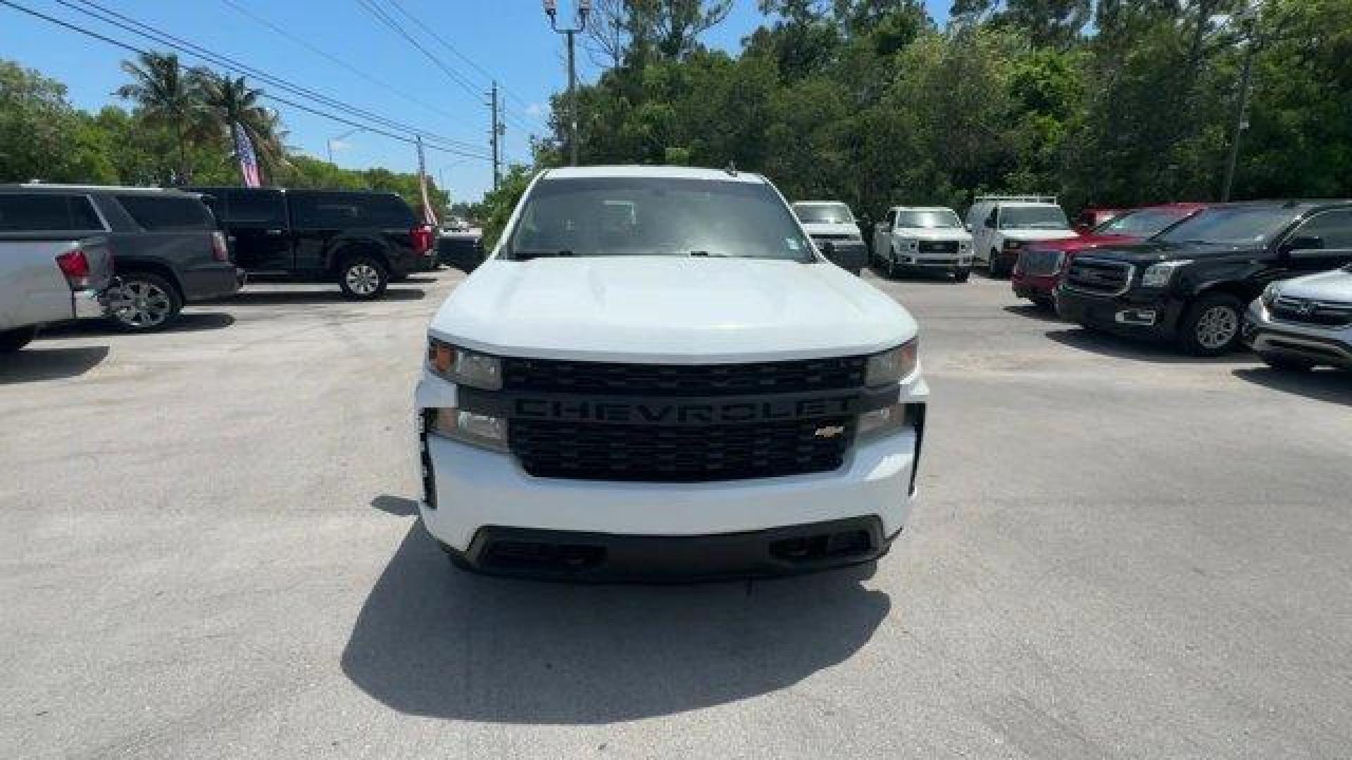 2020 Summit White /Jet Black Chevrolet Silverado 1500 (1GCRYAEF9LZ) with an 8 5.3L engine, Automatic transmission, located at 27610 S Dixie Hwy, Homestead, FL, 33032, (305) 749-2348, 25.510241, -80.438301 - Boasts 20 Highway MPG and 15 City MPG! This Chevrolet Silverado 1500 delivers a Gas V8 5.3L/325 engine powering this Automatic transmission. Z71 OFF-ROAD PACKAGE includes (Z71) Off-Road suspension, (JHD) Hill Descent Control, (NZZ) skid plates and (K47) high-capacity air filter Includes Z71 hard bad - Photo#7