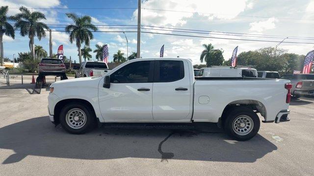 2020 Summit White /Jet Black Chevrolet Silverado 1500 (1GCRYAEF9LZ) with an 8 5.3L engine, Automatic transmission, located at 27610 S Dixie Hwy, Homestead, FL, 33032, (305) 749-2348, 25.510241, -80.438301 - Boasts 20 Highway MPG and 15 City MPG! This Chevrolet Silverado 1500 delivers a Gas V8 5.3L/325 engine powering this Automatic transmission. Z71 OFF-ROAD PACKAGE includes (Z71) Off-Road suspension, (JHD) Hill Descent Control, (NZZ) skid plates and (K47) high-capacity air filter Includes Z71 hard bad - Photo#1