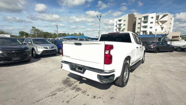 2020 Summit White /Jet Black Chevrolet Silverado 1500 (1GCRYAEF9LZ) with an 8 5.3L engine, Automatic transmission, located at 27610 S Dixie Hwy, Homestead, FL, 33032, (305) 749-2348, 25.510241, -80.438301 - Boasts 20 Highway MPG and 15 City MPG! This Chevrolet Silverado 1500 delivers a Gas V8 5.3L/325 engine powering this Automatic transmission. Z71 OFF-ROAD PACKAGE includes (Z71) Off-Road suspension, (JHD) Hill Descent Control, (NZZ) skid plates and (K47) high-capacity air filter Includes Z71 hard bad - Photo#4