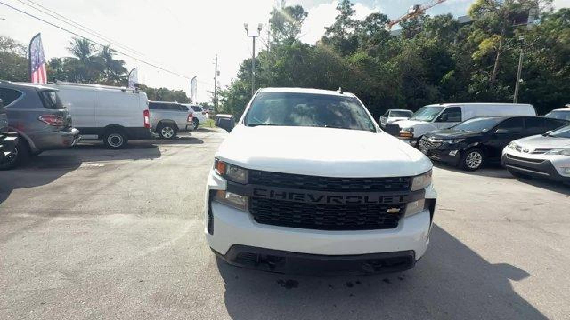 2020 Summit White /Jet Black Chevrolet Silverado 1500 (1GCRYAEF9LZ) with an 8 5.3L engine, Automatic transmission, located at 27610 S Dixie Hwy, Homestead, FL, 33032, (305) 749-2348, 25.510241, -80.438301 - Boasts 20 Highway MPG and 15 City MPG! This Chevrolet Silverado 1500 delivers a Gas V8 5.3L/325 engine powering this Automatic transmission. Z71 OFF-ROAD PACKAGE includes (Z71) Off-Road suspension, (JHD) Hill Descent Control, (NZZ) skid plates and (K47) high-capacity air filter Includes Z71 hard bad - Photo#7