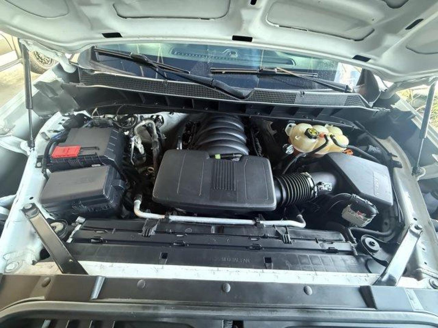 2020 Summit White /Jet Black Chevrolet Silverado 1500 (1GCRYAEF9LZ) with an 8 5.3L engine, Automatic transmission, located at 27610 S Dixie Hwy, Homestead, FL, 33032, (305) 749-2348, 25.510241, -80.438301 - Boasts 20 Highway MPG and 15 City MPG! This Chevrolet Silverado 1500 delivers a Gas V8 5.3L/325 engine powering this Automatic transmission. Z71 OFF-ROAD PACKAGE includes (Z71) Off-Road suspension, (JHD) Hill Descent Control, (NZZ) skid plates and (K47) high-capacity air filter Includes Z71 hard bad - Photo#15