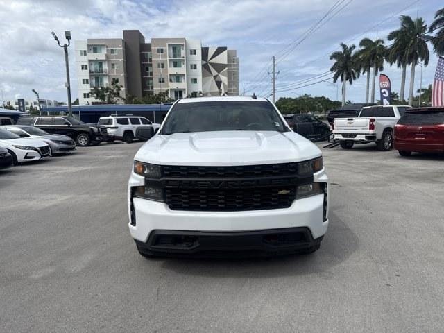 2020 Summit White /Jet Black Chevrolet Silverado 1500 (1GCRYAEF9LZ) with an 8 5.3L engine, Automatic transmission, located at 27610 S Dixie Hwy, Homestead, FL, 33032, (305) 749-2348, 25.510241, -80.438301 - Boasts 20 Highway MPG and 15 City MPG! This Chevrolet Silverado 1500 delivers a Gas V8 5.3L/325 engine powering this Automatic transmission. Z71 OFF-ROAD PACKAGE includes (Z71) Off-Road suspension, (JHD) Hill Descent Control, (NZZ) skid plates and (K47) high-capacity air filter Includes Z71 hard bad - Photo#7
