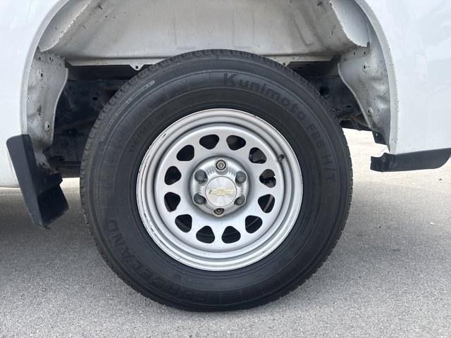 2020 Summit White /Jet Black Chevrolet Silverado 1500 (1GCRYAEF9LZ) with an 8 5.3L engine, Automatic transmission, located at 27610 S Dixie Hwy, Homestead, FL, 33032, (305) 749-2348, 25.510241, -80.438301 - Boasts 20 Highway MPG and 15 City MPG! This Chevrolet Silverado 1500 delivers a Gas V8 5.3L/325 engine powering this Automatic transmission. Z71 OFF-ROAD PACKAGE includes (Z71) Off-Road suspension, (JHD) Hill Descent Control, (NZZ) skid plates and (K47) high-capacity air filter Includes Z71 hard bad - Photo#8