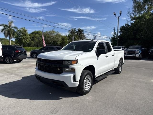 2020 Summit White /Jet Black Chevrolet Silverado 1500 (1GCRYAEF9LZ) with an 8 5.3L engine, Automatic transmission, located at 27610 S Dixie Hwy, Homestead, FL, 33032, (305) 749-2348, 25.510241, -80.438301 - Boasts 20 Highway MPG and 15 City MPG! This Chevrolet Silverado 1500 delivers a Gas V8 5.3L/325 engine powering this Automatic transmission. Z71 OFF-ROAD PACKAGE includes (Z71) Off-Road suspension, (JHD) Hill Descent Control, (NZZ) skid plates and (K47) high-capacity air filter Includes Z71 hard bad- Photo#0