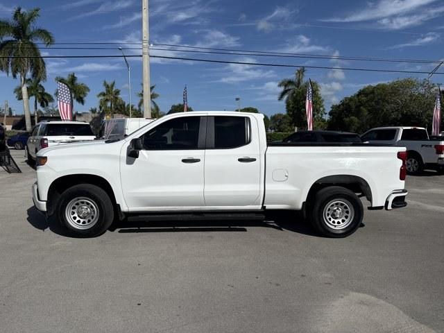 2020 Summit White /Jet Black Chevrolet Silverado 1500 (1GCRYAEF9LZ) with an 8 5.3L engine, Automatic transmission, located at 27610 S Dixie Hwy, Homestead, FL, 33032, (305) 749-2348, 25.510241, -80.438301 - Boasts 20 Highway MPG and 15 City MPG! This Chevrolet Silverado 1500 delivers a Gas V8 5.3L/325 engine powering this Automatic transmission. Z71 OFF-ROAD PACKAGE includes (Z71) Off-Road suspension, (JHD) Hill Descent Control, (NZZ) skid plates and (K47) high-capacity air filter Includes Z71 hard bad- Photo#1