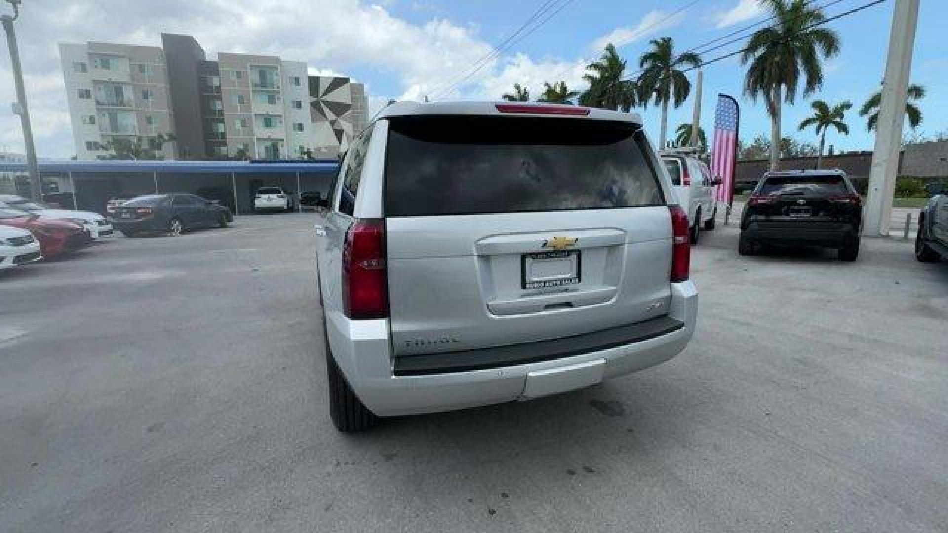 2017 Silver Ice Metallic /Jet Black Chevrolet Tahoe (1GNSKBKC7HR) with an 8 5.3L engine, Automatic transmission, located at 27610 S Dixie Hwy, Homestead, FL, 33032, (305) 749-2348, 25.510241, -80.438301 - KBB.com Best Buy Awards. Delivers 22 Highway MPG and 16 City MPG! This Chevrolet Tahoe boasts a Gas/Ethanol V8 5.3L/325 engine powering this Automatic transmission. WIRELESS CHARGING, WHEELS, 18 X 8.5 (45.7 CM X 21.6 CM) PAINTED ALUMINUM, TRANSMISSION, 6-SPEED AUTOMATIC, ELECTRONICALLY CONTROLLED wi - Photo#3