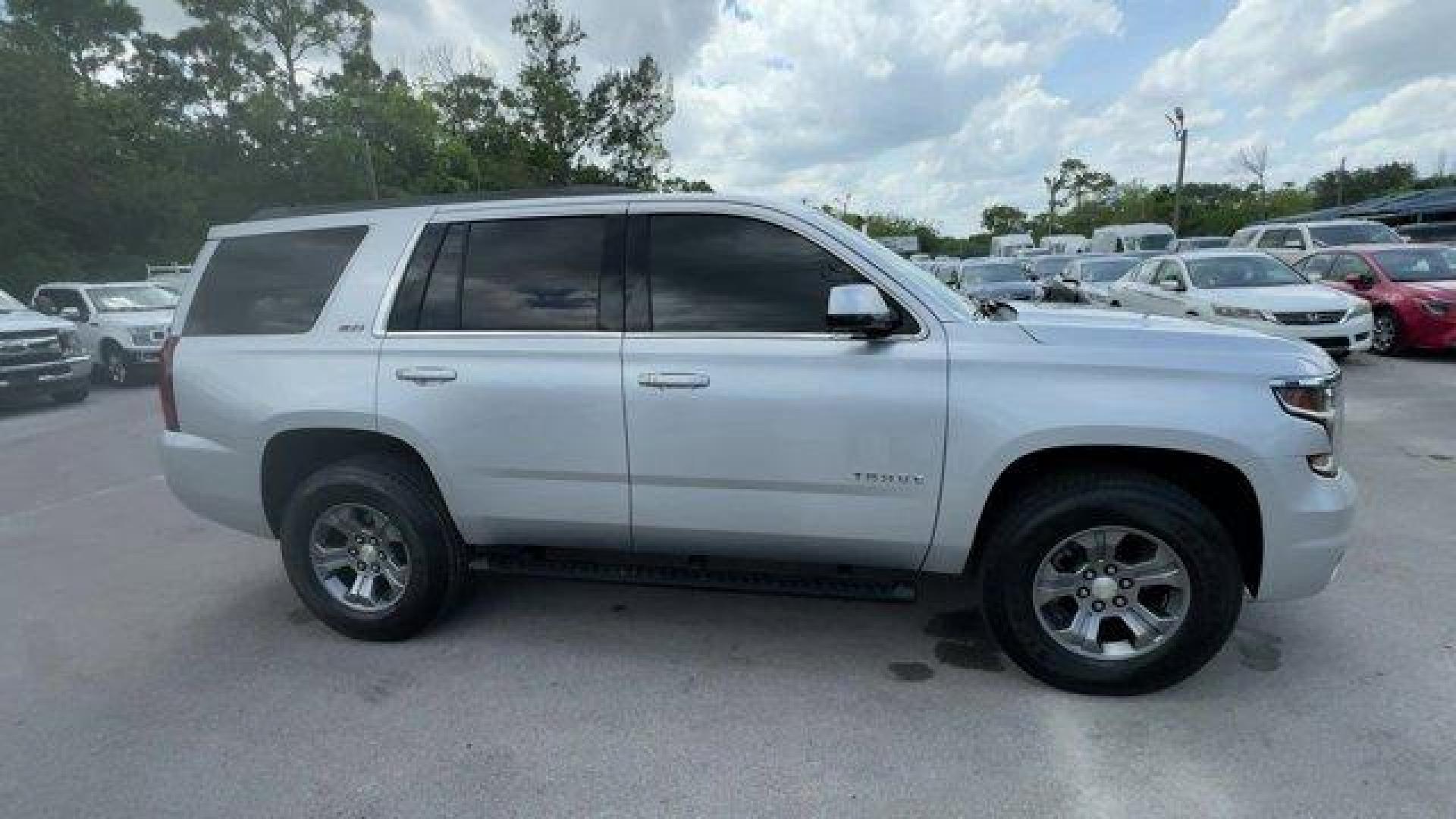 2017 Silver Ice Metallic /Jet Black Chevrolet Tahoe (1GNSKBKC7HR) with an 8 5.3L engine, Automatic transmission, located at 27610 S Dixie Hwy, Homestead, FL, 33032, (305) 749-2348, 25.510241, -80.438301 - KBB.com Best Buy Awards. Delivers 22 Highway MPG and 16 City MPG! This Chevrolet Tahoe boasts a Gas/Ethanol V8 5.3L/325 engine powering this Automatic transmission. WIRELESS CHARGING, WHEELS, 18 X 8.5 (45.7 CM X 21.6 CM) PAINTED ALUMINUM, TRANSMISSION, 6-SPEED AUTOMATIC, ELECTRONICALLY CONTROLLED wi - Photo#5