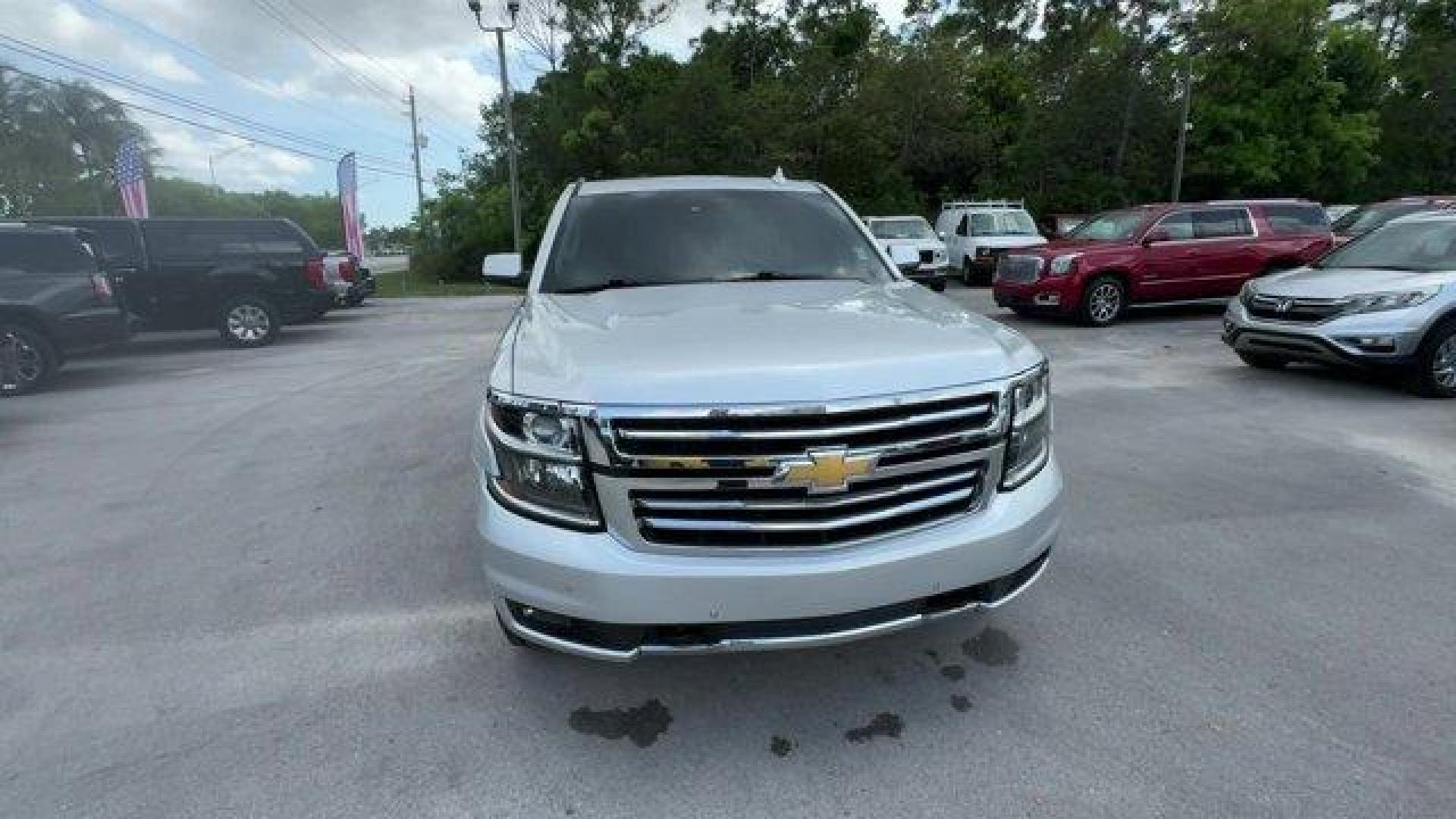 2017 Silver Ice Metallic /Jet Black Chevrolet Tahoe (1GNSKBKC7HR) with an 8 5.3L engine, Automatic transmission, located at 27610 S Dixie Hwy, Homestead, FL, 33032, (305) 749-2348, 25.510241, -80.438301 - KBB.com Best Buy Awards. Delivers 22 Highway MPG and 16 City MPG! This Chevrolet Tahoe boasts a Gas/Ethanol V8 5.3L/325 engine powering this Automatic transmission. WIRELESS CHARGING, WHEELS, 18 X 8.5 (45.7 CM X 21.6 CM) PAINTED ALUMINUM, TRANSMISSION, 6-SPEED AUTOMATIC, ELECTRONICALLY CONTROLLED wi - Photo#7