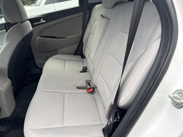 2020 Winter White /Gray Hyundai Tucson (KM8J23A42LU) with an 4 2.0 L engine, Automatic transmission, located at 27610 S Dixie Hwy, Homestead, FL, 33032, (305) 749-2348, 25.510241, -80.438301 - Scores 28 Highway MPG and 23 City MPG! This Hyundai Tucson delivers a Regular Unleaded I-4 2.0 L/122 engine powering this Automatic transmission. WINTER WHITE, REVERSIBLE CARGO TRAY -inc: rubber-like non-slip protective cover for rear cargo compartment, OPTION GROUP 01.*This Hyundai Tucson Comes Equ - Photo#7