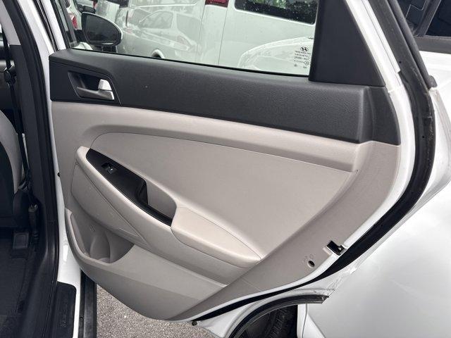 2020 Winter White /Gray Hyundai Tucson (KM8J23A42LU) with an 4 2.0 L engine, Automatic transmission, located at 27610 S Dixie Hwy, Homestead, FL, 33032, (305) 749-2348, 25.510241, -80.438301 - Scores 28 Highway MPG and 23 City MPG! This Hyundai Tucson delivers a Regular Unleaded I-4 2.0 L/122 engine powering this Automatic transmission. WINTER WHITE, REVERSIBLE CARGO TRAY -inc: rubber-like non-slip protective cover for rear cargo compartment, OPTION GROUP 01.*This Hyundai Tucson Comes Equ - Photo#10