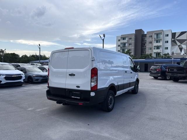 2015 White Ford Transit Cargo Van (1FTNR1ZM2FK) with an 6 3.7 L engine, Automatic transmission, located at 27610 S Dixie Hwy, Homestead, FL, 33032, (305) 749-2348, 25.510241, -80.438301 - KBB.com Brand Image Awards. This Ford Transit Cargo Van boasts a Regular Unleaded V-6 3.7 L/228 engine powering this Automatic transmission. Wheels: 16 Steel w/Black Hubcaps, Vinyl/Rubber Floor Trim, Vinyl, Front and Rear.* This Ford Transit Cargo Van Features the Following Options *Vinyl Front Buck- Photo#4