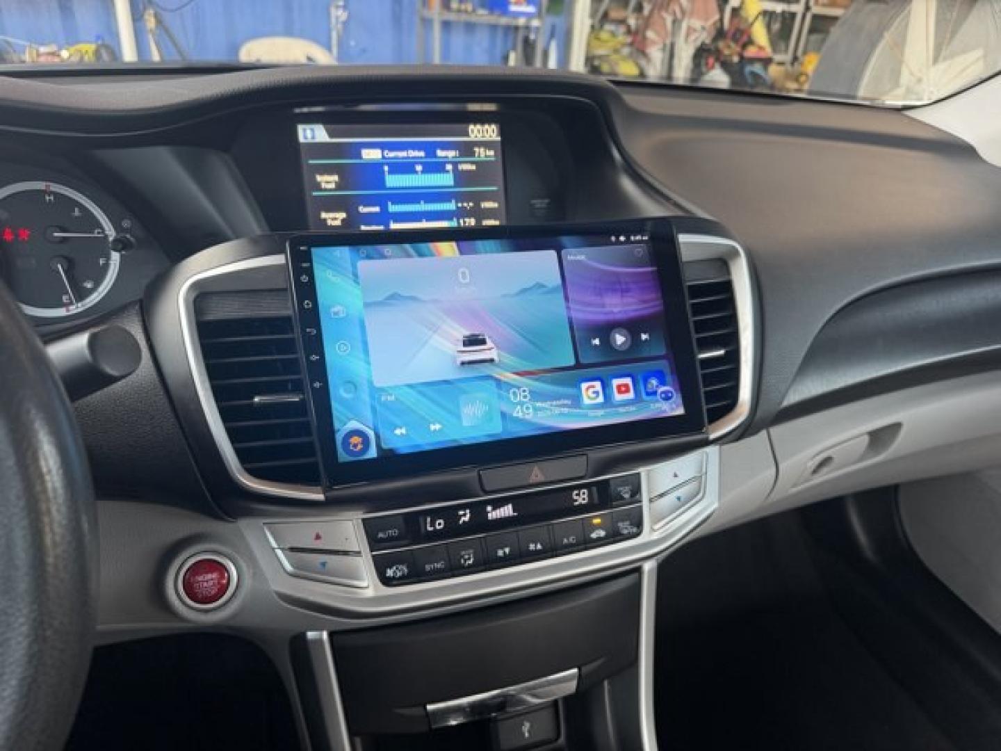 2013 Silver Honda Accord Sdn (1HGCR2F72DA) with an 4 2.4L engine, Variable transmission, located at 27610 S Dixie Hwy, Homestead, FL, 33032, (305) 749-2348, 25.510241, -80.438301 - IIHS Top Safety Pick. Only 131,246 Miles! Boasts 36 Highway MPG and 27 City MPG! This Honda Accord Sdn boasts a Gas I4 2.4L/144 engine powering this Variable transmission. Vehicle Stability Assist (VSA) w/traction control, Variable intermittent flush windshield wipers, Tire pressure monitoring syste- Photo#9