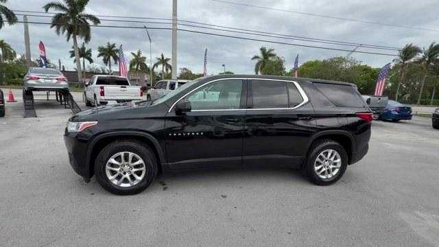 2020 Mosaic Black Metallic /Jet Black Chevrolet Traverse (1GNERFKW3LJ) with an 6 3.6L engine, Automatic transmission, located at 27610 S Dixie Hwy, Homestead, FL, 33032, (305) 749-2348, 25.510241, -80.438301 - Delivers 27 Highway MPG and 18 City MPG! This Chevrolet Traverse boasts a Gas V6 3.6L/217 engine powering this Automatic transmission. WHEELS, 18 (45.7 CM) BRIGHT SILVER PAINTED ALUMINUM (STD), TRANSMISSION, 9-SPEED AUTOMATIC (STD), TIRES, P255/65R18 ALL-SEASON BLACKWALL (STD).*This Chevrolet Traver - Photo#1
