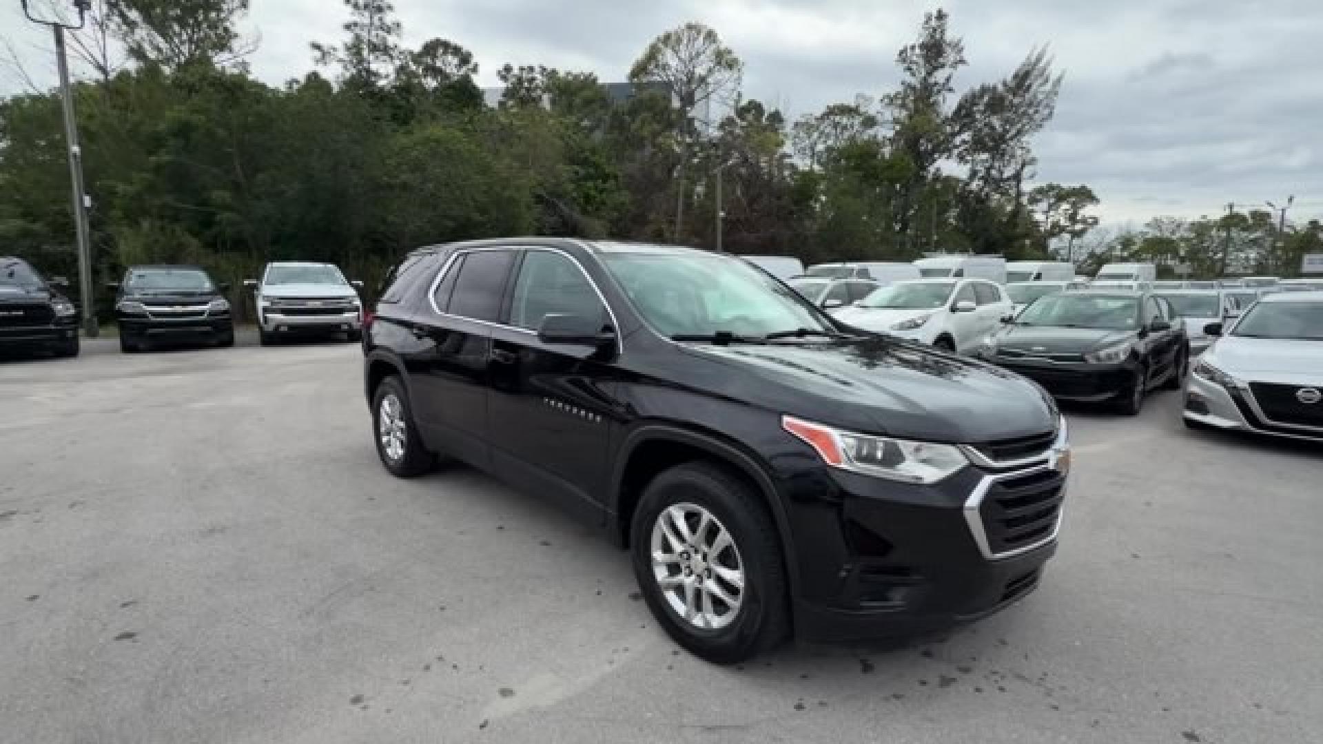 2020 Mosaic Black Metallic /Jet Black Chevrolet Traverse (1GNERFKW3LJ) with an 6 3.6L engine, Automatic transmission, located at 27610 S Dixie Hwy, Homestead, FL, 33032, (305) 749-2348, 25.510241, -80.438301 - Delivers 27 Highway MPG and 18 City MPG! This Chevrolet Traverse boasts a Gas V6 3.6L/217 engine powering this Automatic transmission. WHEELS, 18 (45.7 CM) BRIGHT SILVER PAINTED ALUMINUM (STD), TRANSMISSION, 9-SPEED AUTOMATIC (STD), TIRES, P255/65R18 ALL-SEASON BLACKWALL (STD).*This Chevrolet Traver- Photo#6