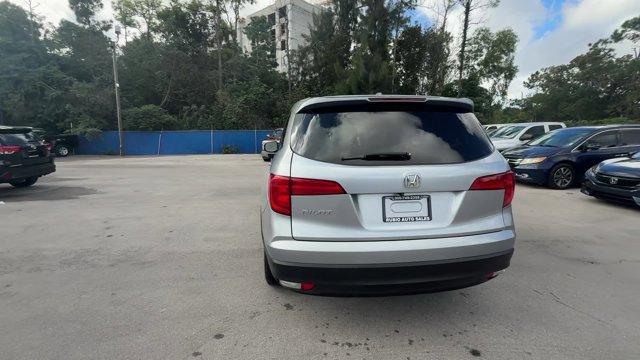 2017 Silver Honda Pilot (5FNYF5H36HB) with an 6 3.5 L engine, Automatic transmission, located at 27610 S Dixie Hwy, Homestead, FL, 33032, (305) 749-2348, 25.510241, -80.438301 - IIHS Top Safety Pick+. Boasts 27 Highway MPG and 19 City MPG! This Honda Pilot delivers a Regular Unleaded V-6 3.5 L/212 engine powering this Automatic transmission. Window Grid Antenna, Wheels: 18 Alloy, Wheels w/Machined Accents.* This Honda Pilot Features the Following Options *VSA Electronic Sta - Photo#3