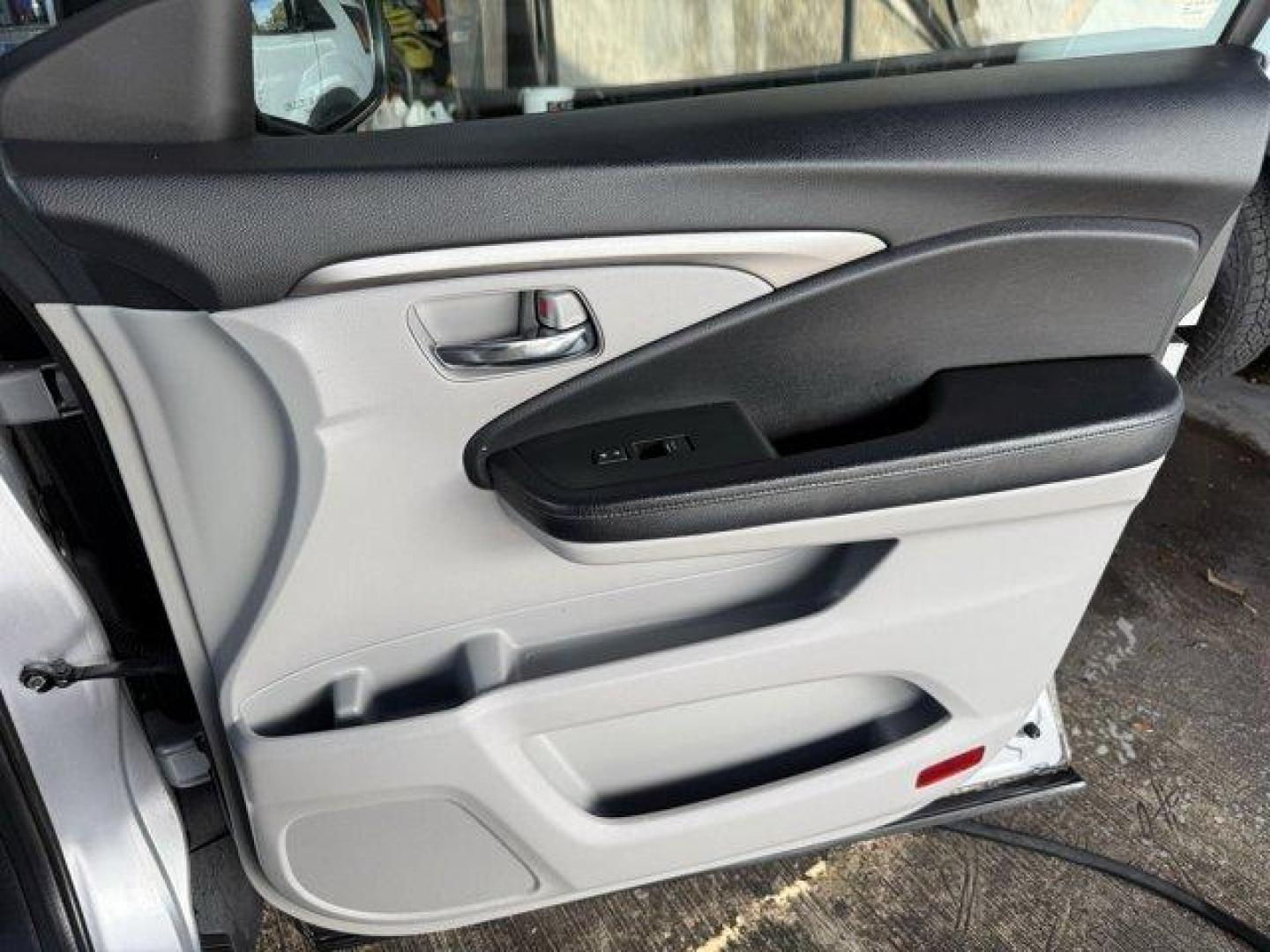 2017 Silver Honda Pilot (5FNYF5H36HB) with an 6 3.5 L engine, Automatic transmission, located at 27610 S Dixie Hwy, Homestead, FL, 33032, (305) 749-2348, 25.510241, -80.438301 - IIHS Top Safety Pick+. Boasts 27 Highway MPG and 19 City MPG! This Honda Pilot delivers a Regular Unleaded V-6 3.5 L/212 engine powering this Automatic transmission. Window Grid Antenna, Wheels: 18 Alloy, Wheels w/Machined Accents.* This Honda Pilot Features the Following Options *VSA Electronic Sta - Photo#14