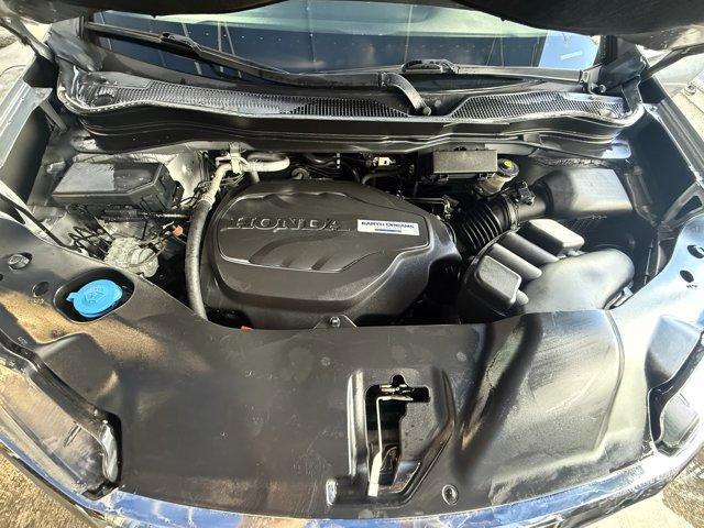 2017 Silver Honda Pilot (5FNYF5H36HB) with an 6 3.5 L engine, Automatic transmission, located at 27610 S Dixie Hwy, Homestead, FL, 33032, (305) 749-2348, 25.510241, -80.438301 - IIHS Top Safety Pick+. Boasts 27 Highway MPG and 19 City MPG! This Honda Pilot delivers a Regular Unleaded V-6 3.5 L/212 engine powering this Automatic transmission. Window Grid Antenna, Wheels: 18 Alloy, Wheels w/Machined Accents.* This Honda Pilot Features the Following Options *VSA Electronic Sta - Photo#15