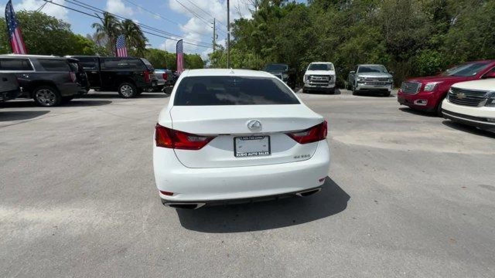 2014 White Lexus GS 350 (JTHBE1BL5E5) with an 6 3.5 L engine, Automatic transmission, located at 27610 S Dixie Hwy, Homestead, FL, 33032, (305) 749-2348, 25.510241, -80.438301 - KBB.com 5-Year Cost to Own Awards. Only 115,017 Miles! Boasts 29 Highway MPG and 19 City MPG! This Lexus GS 350 delivers a Premium Unleaded V-6 3.5 L/211 engine powering this Automatic transmission. Wheels: 17 x 7.5 9-Spoke Alloy, Valet Function, Trunk Rear Cargo Access.* This Lexus GS 350 Features - Photo#3