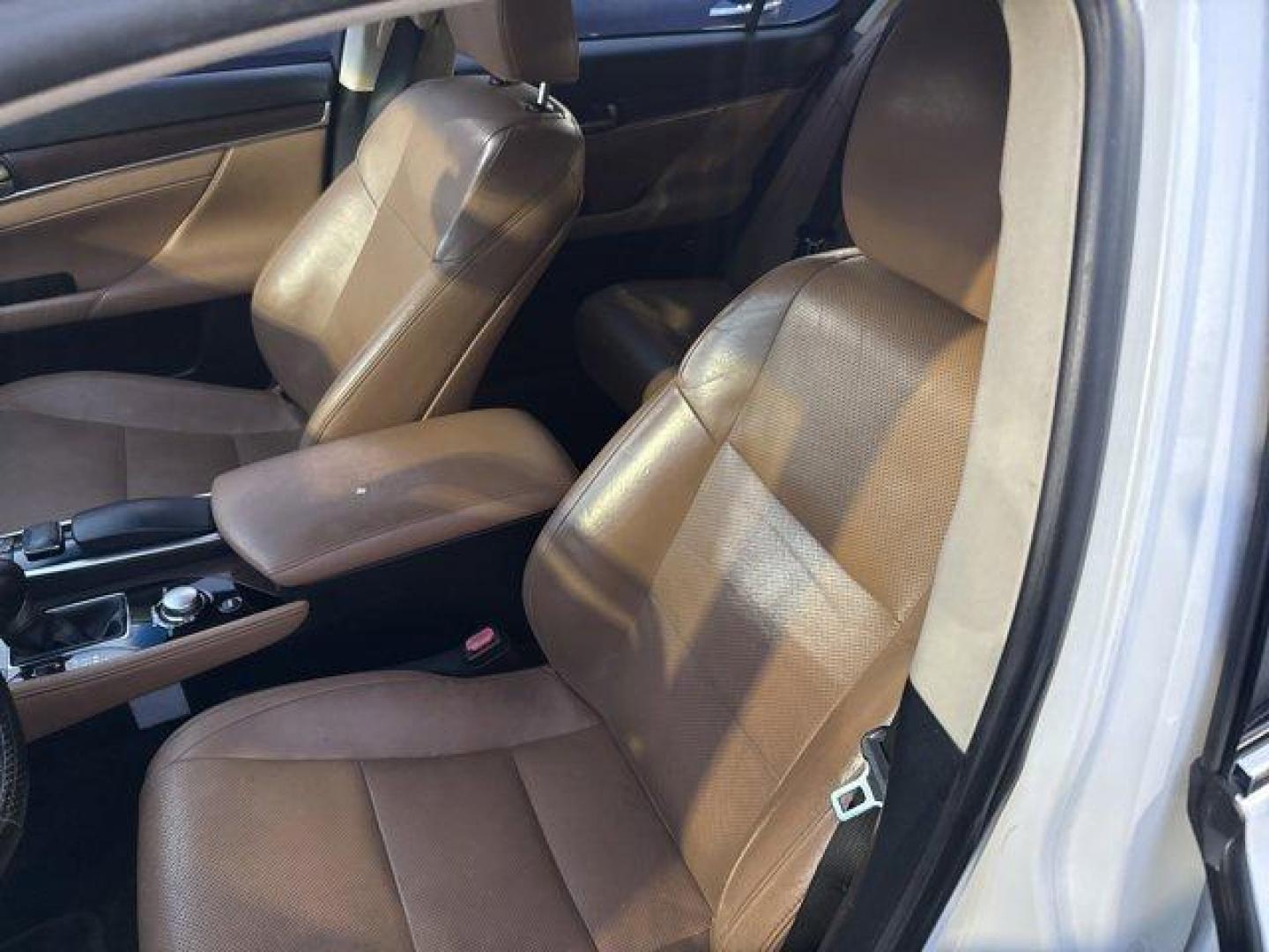 2014 White Lexus GS 350 (JTHBE1BL5E5) with an 6 3.5 L engine, Automatic transmission, located at 27610 S Dixie Hwy, Homestead, FL, 33032, (305) 749-2348, 25.510241, -80.438301 - KBB.com 5-Year Cost to Own Awards. Only 115,017 Miles! Boasts 29 Highway MPG and 19 City MPG! This Lexus GS 350 delivers a Premium Unleaded V-6 3.5 L/211 engine powering this Automatic transmission. Wheels: 17 x 7.5 9-Spoke Alloy, Valet Function, Trunk Rear Cargo Access.* This Lexus GS 350 Features - Photo#6