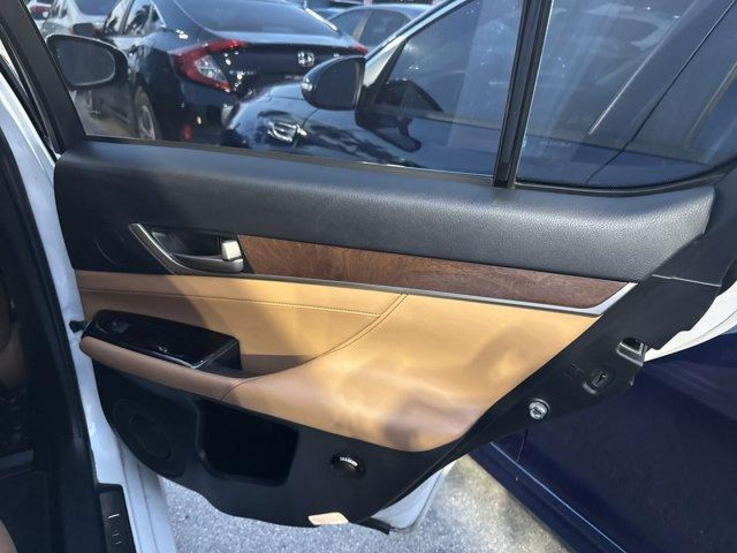 2014 White Lexus GS 350 (JTHBE1BL5E5) with an 6 3.5 L engine, Automatic transmission, located at 27610 S Dixie Hwy, Homestead, FL, 33032, (305) 749-2348, 25.510241, -80.438301 - KBB.com 5-Year Cost to Own Awards. Only 115,017 Miles! Boasts 29 Highway MPG and 19 City MPG! This Lexus GS 350 delivers a Premium Unleaded V-6 3.5 L/211 engine powering this Automatic transmission. Wheels: 17 x 7.5 9-Spoke Alloy, Valet Function, Trunk Rear Cargo Access.* This Lexus GS 350 Features - Photo#10