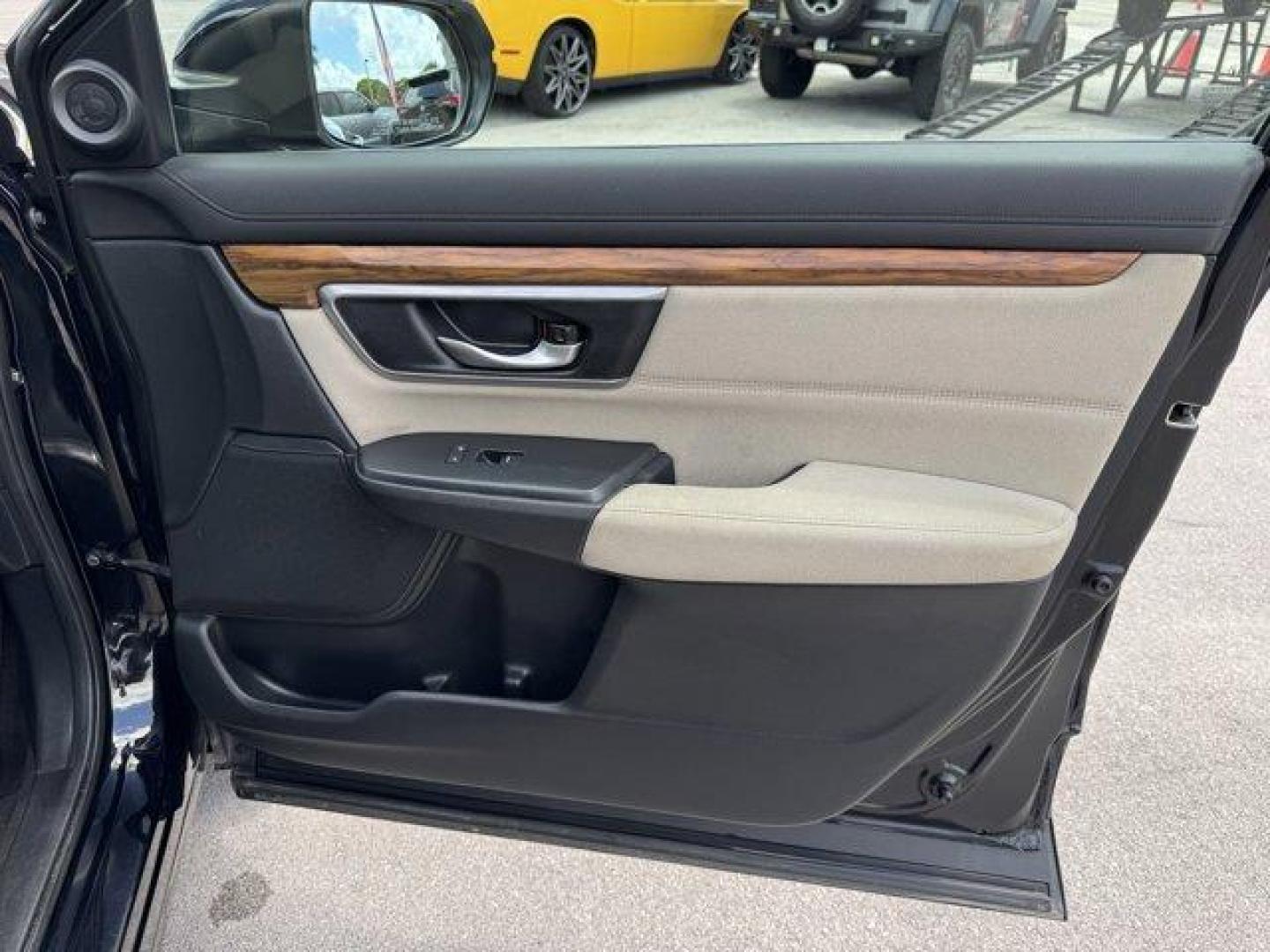 2017 Black Honda CR-V (2HKRW2H51HH) with an 4 1.5 L engine, Variable transmission, located at 27610 S Dixie Hwy, Homestead, FL, 33032, (305) 749-2348, 25.510241, -80.438301 - KBB.com 10 Most Awarded Brands. Scores 33 Highway MPG and 27 City MPG! This Honda CR-V boasts a Intercooled Turbo Regular Unleaded I-4 1.5 L/91 engine powering this Variable transmission. Wheels: 18 Alloy, Valet Function, Urethane Gear Shifter Material.* This Honda CR-V Features the Following Option - Photo#15